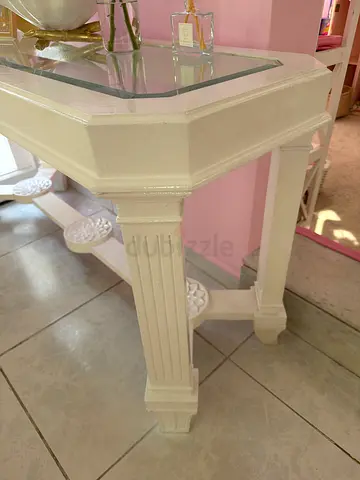 White Wooden Console Table with Glass Top - Classic Design