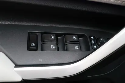 Toyota Veloz GX, миниатюра 16