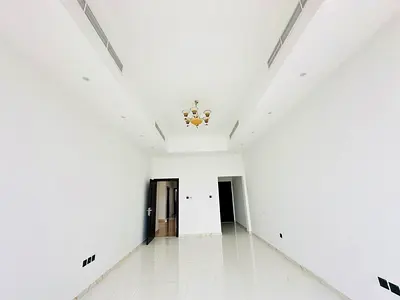 Luxury 5BR Villa for Annual Rent in Al Jazzat, Sharjah – Spacious Living Room & Majlis, Large Yard,