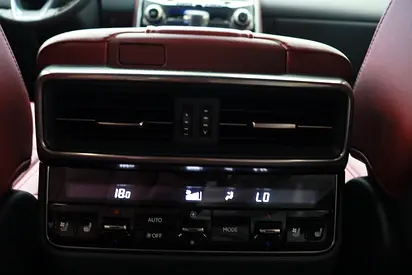 2025 Lexus LX-SERIES — фото 16