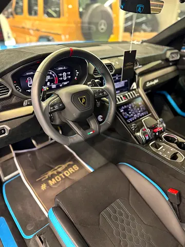 2024 Lamborghini URUS — фото 5