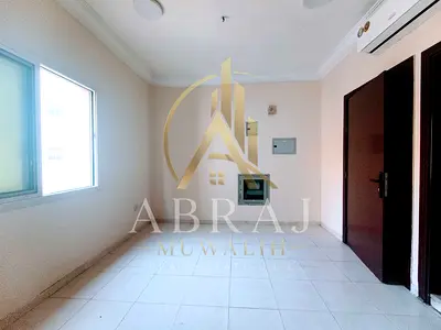 Spacious studio adjacent to road ,close to school in muwaileh school area
