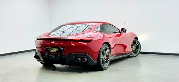2021 Ferrari ROMA — фото 4