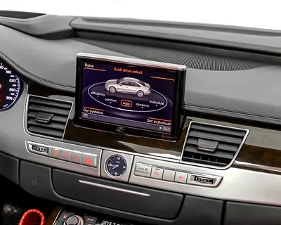 2016 AUDI A8 缩略图 13