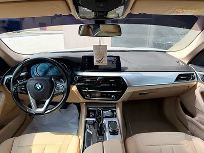2018 BMW 5-SERIES — миниатюра 8
