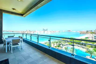 Vacant NOW | 2,330 sq.ft Stunning Pool Beach View
