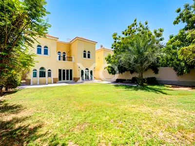 Huge Plot | Extended | Close to Park
