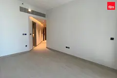 High Floor | Bright Corner Unit | City View
