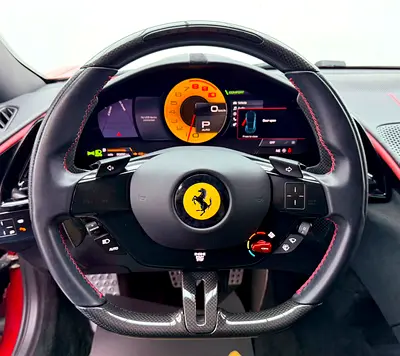 2021 Ferrari ROMA — фото 13