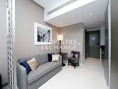 LUXURY WATERFRONT RESIDENCE | CANAL VIEW | NEAR CIRCLE MALL