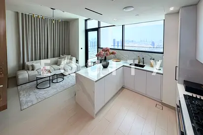 Top Floor | Private Pool | Vacant Now | Smart Home