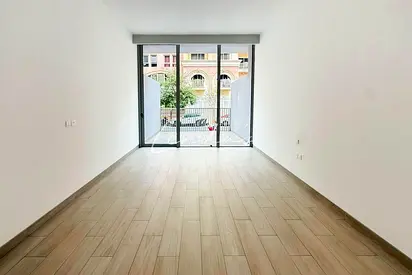 Fully Furnished | Spacious Unit | Modern Studio