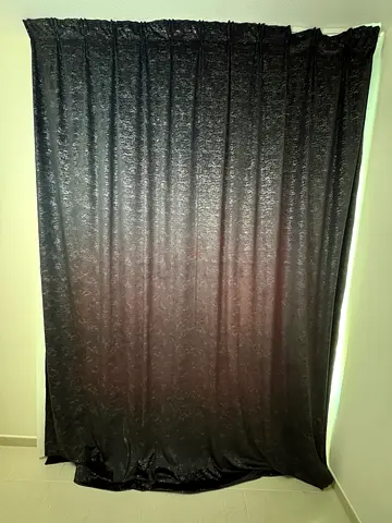 Blackout Curtains (Dark Pattern)