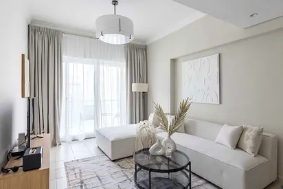 Vacant| Full Lake view | High floor