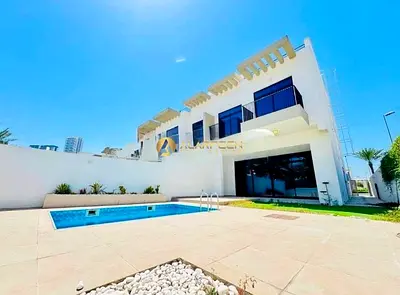 4BR+Maid | Modern Family Villa | Spacious Layout