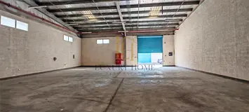 CHEAP PRICE 3100- SQFT WAREHOUSE FOR RENT IN SAJJA SHARJA