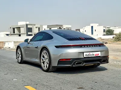 صورة 8 لـ 2025 Porsche 911