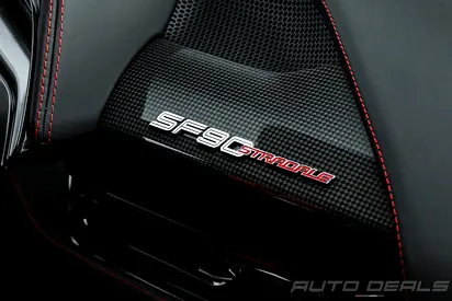 2021 Ferrari SF90 STRADALE — фото 12