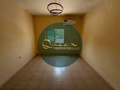 مساحة كبيرة / موقع مميز وحيوي / قريب من الخدمات والمرافق