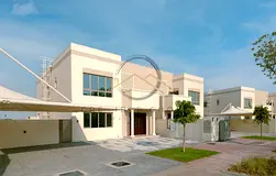 NO COMMISSION | MEGA PRICE DROP | Luxury 4BR Villa | Premium Family Living