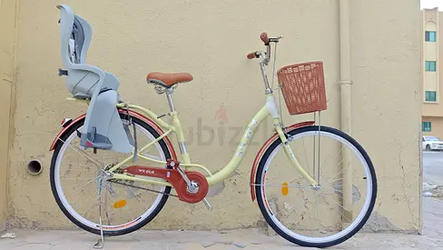 Cruiser bike +baby seat free delivery high quality brand new assembled with basket and soft seat