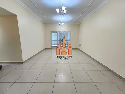 30 Days Free Spacious 2bhk apartment with wardrobe full family building