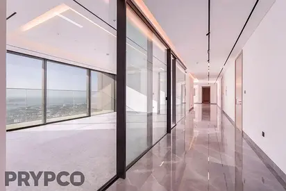 Panoramic views | Half floor | Maid's room