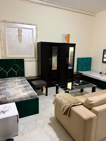 Bed space in Khalifa city