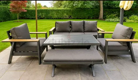 Outdoor patio sofa set with coffee table brand new