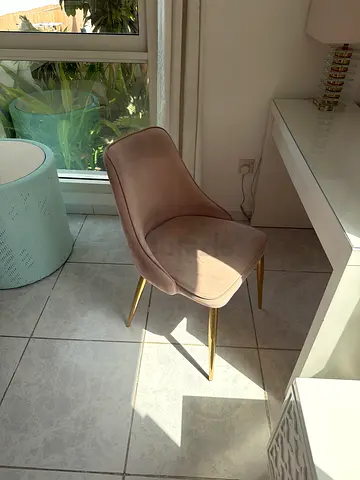 Pink Velvet Accent Dining/Study Chair with Gold Legs