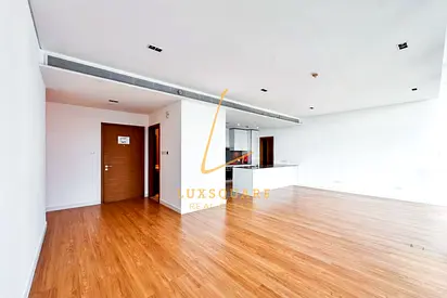 Ready To Move | Corner Unit | Plus Maids