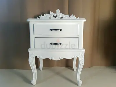 White Classic Nightstands