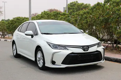 TOYOTA COROLLA 2.0 MID OPTIONS GCC
