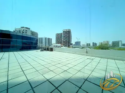 Near LULU Mall | 2 Washroom | Road & City Views