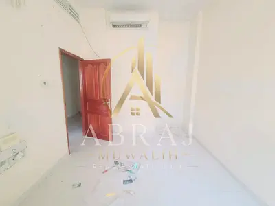 Like 1BHK luxury Big size saprt kitchen saprt Hall and room 20k available