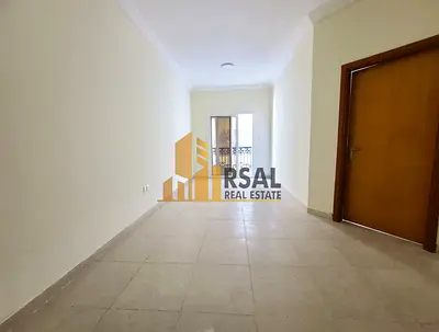 1BHK With 2Bathroom With Balcony/Family Building/Front Of Bus Station Muwahila