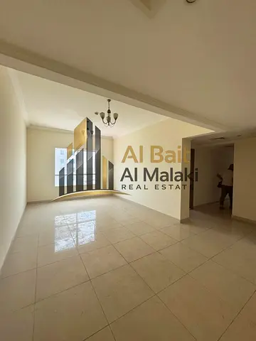 شقة 3 غرف للإيجار السنوي في التعاون إطلالة مفتوحة | باركن مجاني | 60,000 درهم | 4 أو 6 دفعات