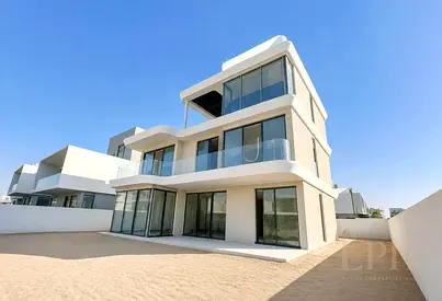 Best Price | Pay 50% over 3 years | Larges Plot