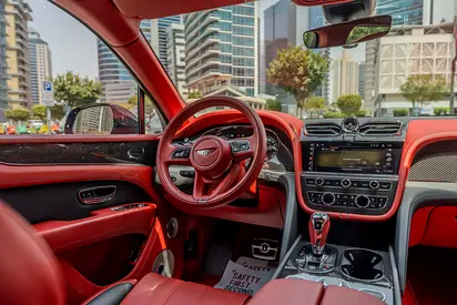 2024 Bentley BENTAYGA — миниатюра 16