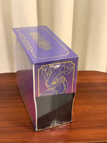 Sealed Pokémon TCG Sword & Shield Elite Trainer Box (Purple)