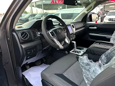 2017 Toyota TUNDRA 照片 17