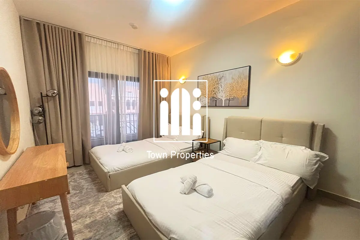 Hotel Furniture | 3BR Villa | Parking | Prime location |