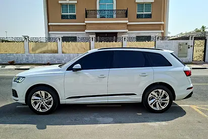 صورة 5 لـ 2023 AUDI Q7