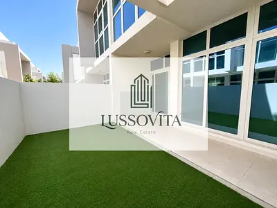 3 Bedroom Townhouse| Furnished | Community Gardens and Lakes
