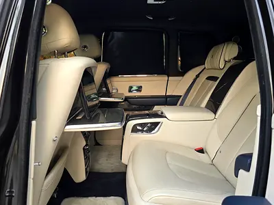 2021 ROLLS-ROYCE CULLINAN — миниатюра 12