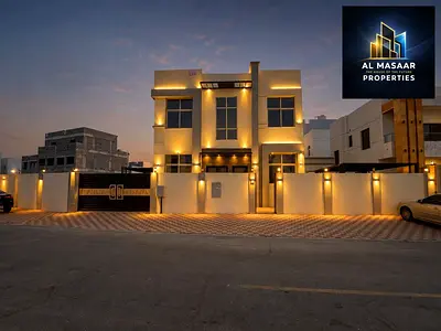 فيلا في الزاهيه 6 غرف نوم ماستر وتشمل توصيل الماء والكهرباء والتكييف بمساحه 5300