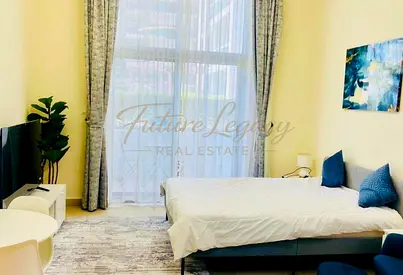 FULLY FURNISHED STUDIO l VACANT l READY TO MOVE IN