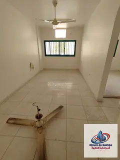 1BR in Al Nabba on the main road, close to services, no AC, central gas, full maintenance after cont