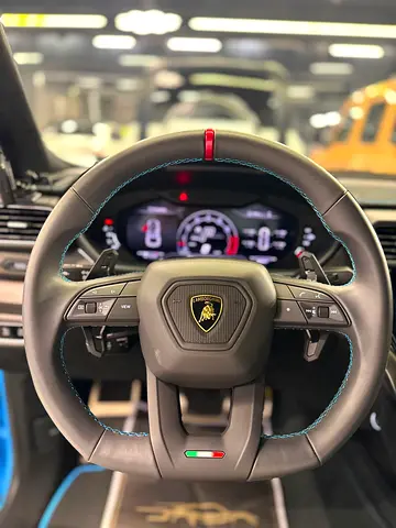 2024 Lamborghini URUS — фото 10