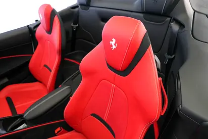 صورة مصغرة 16 لـ 2026 Ferrari ROMA